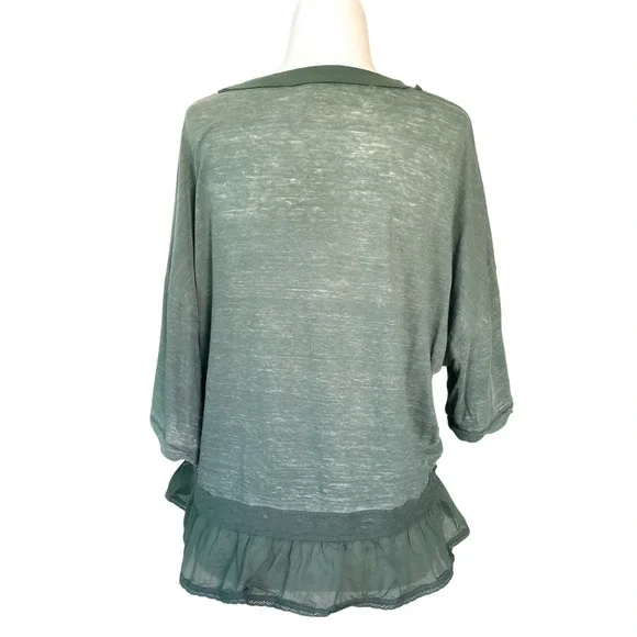 NEW Free People Fall In Love Lace Ruffle Tee Washed Army Green Womens Size M NWT - Picture 8 of 17